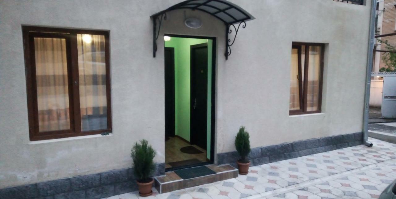Hotel Central Kutaisi Exterior photo